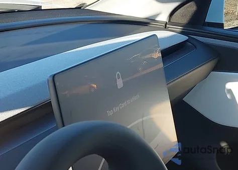 2026 Tesla Model Y Premium Rear-Wheel Drive/Standard Rear-Wheel Drive from USA, damaged, VIN 7SAYGDED6TA491861